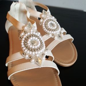 Just Fab white beaded sandals